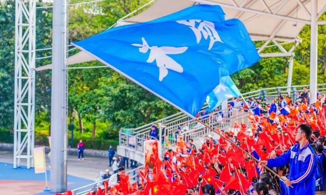 云开体育-冬日米易“足”够燃！“安宁股份杯”足球总决赛火热开赛